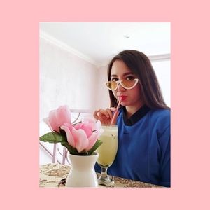 Meet your Posher, Alejandra